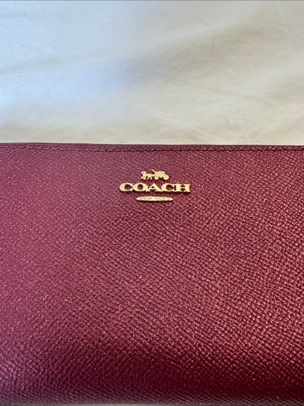 Coach Zip Wristlet / Wallet in Burgundy with Gold accents incl. shoot star charm - Picture 3 of 8